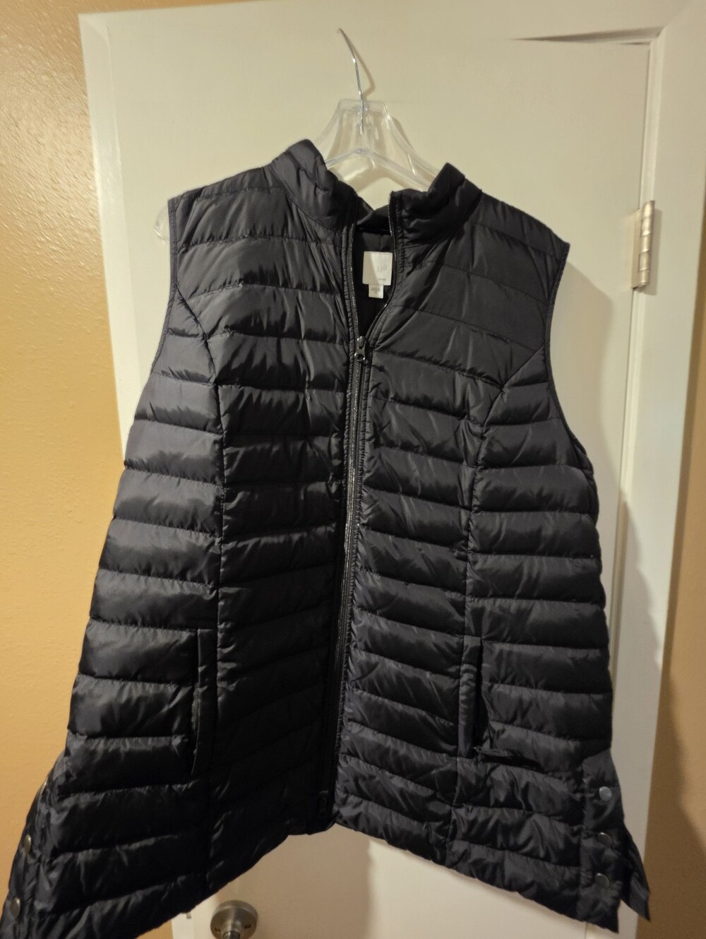 J.Jill Down Puffer Vest Black XL Quilted Zip Front Snap Side Vents Pockets